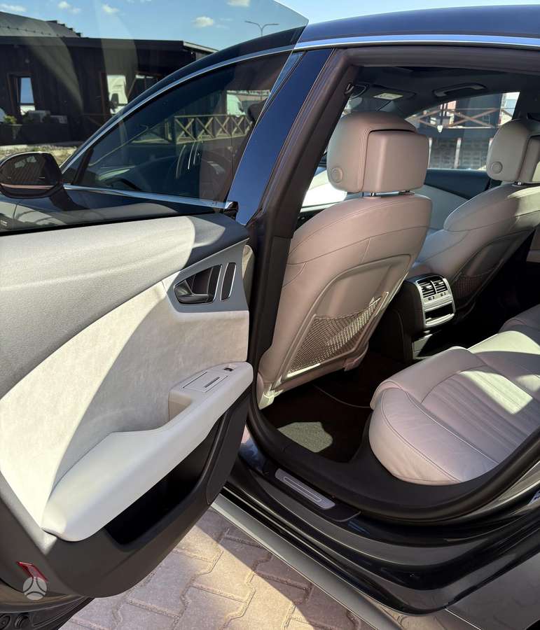 Audi A7, 3.0 l., hatchback