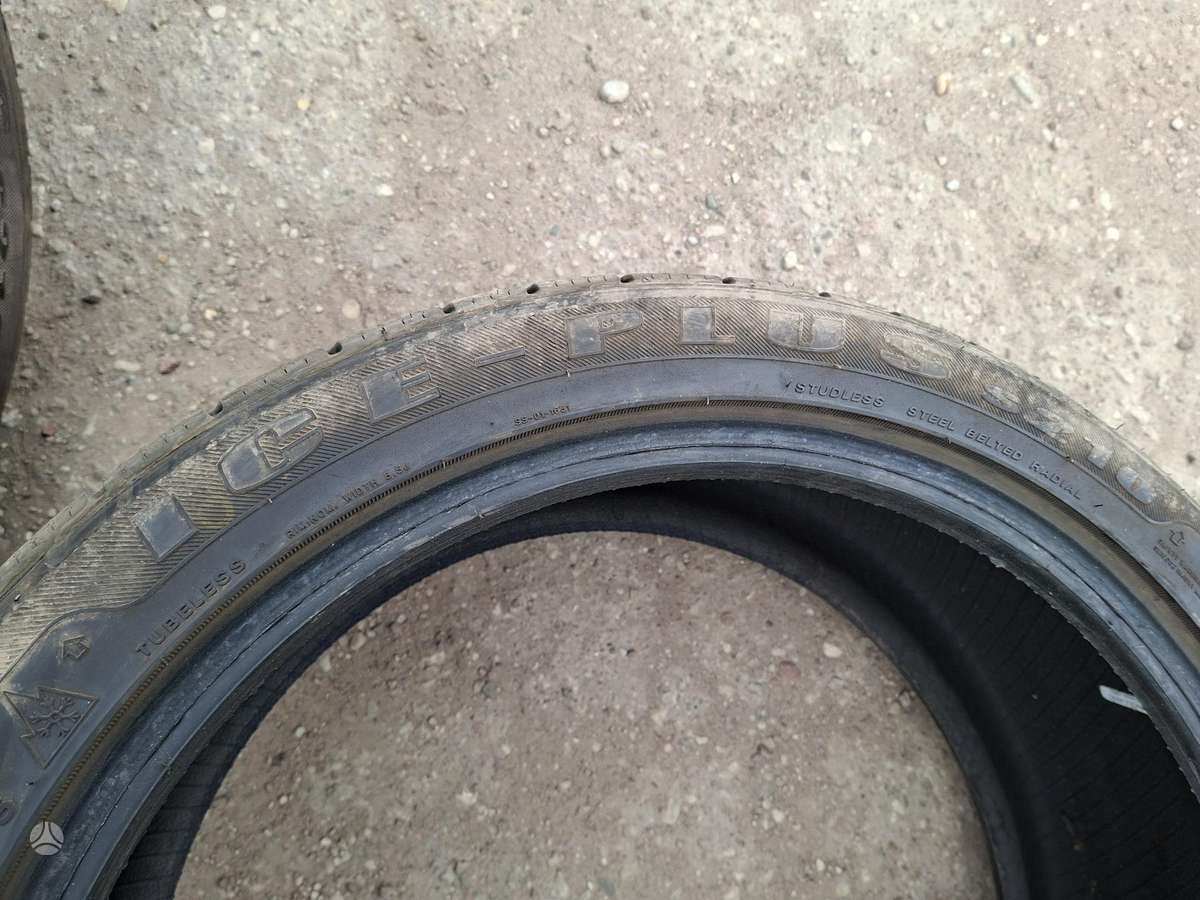 Tracmax, universalios 245/40 R19