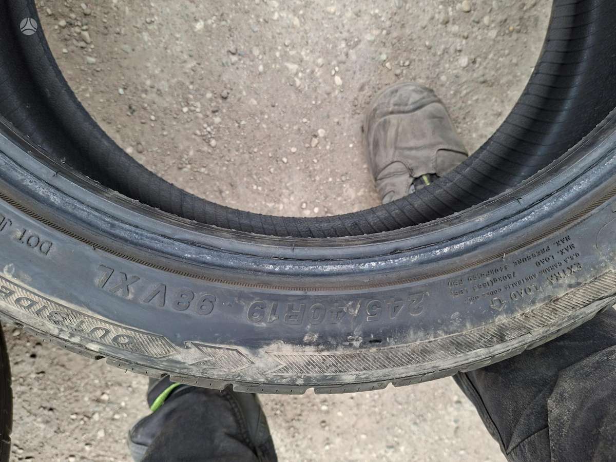 Tracmax, всесезонные 245/40 R19