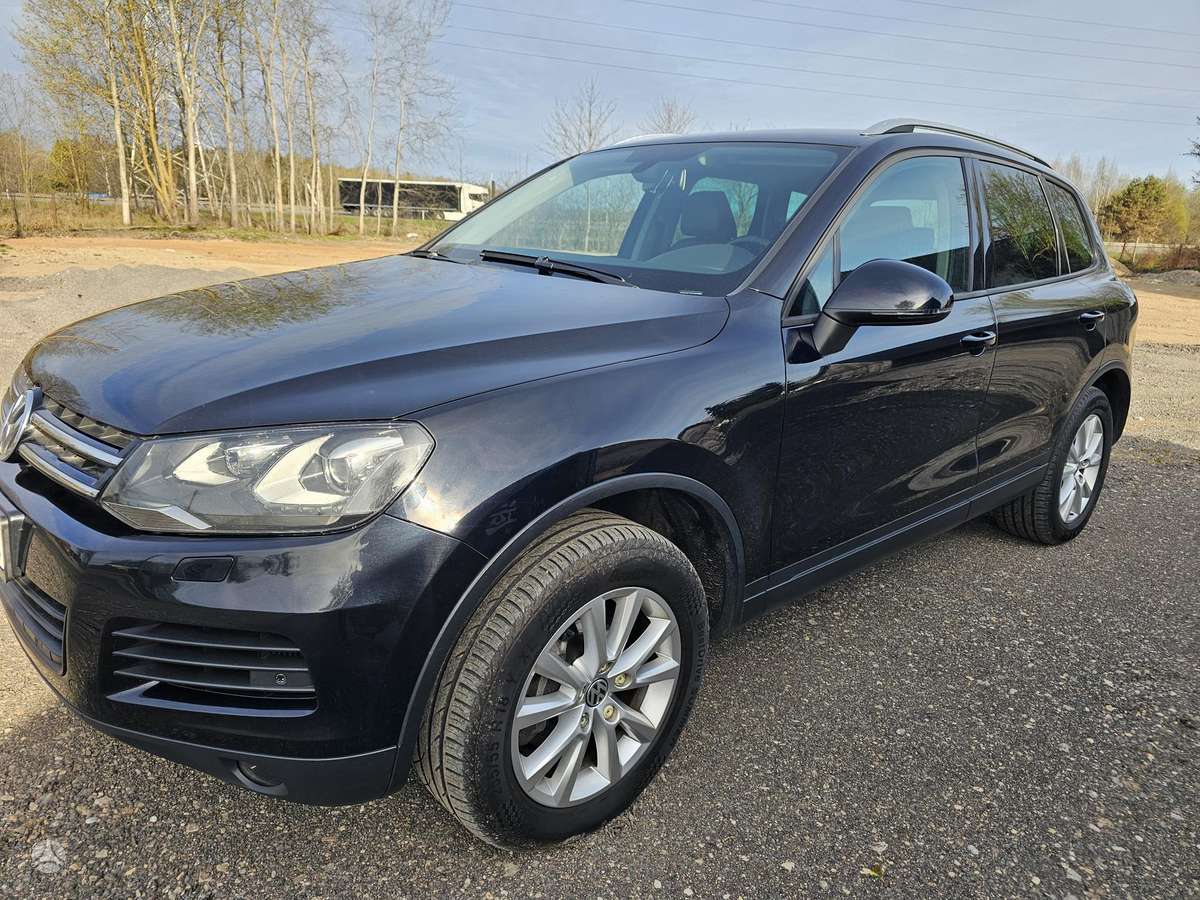 Volkswagen Touareg - 2