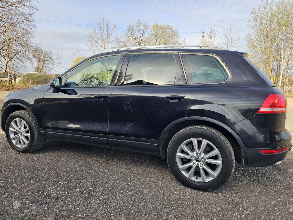 Volkswagen Touareg - 5