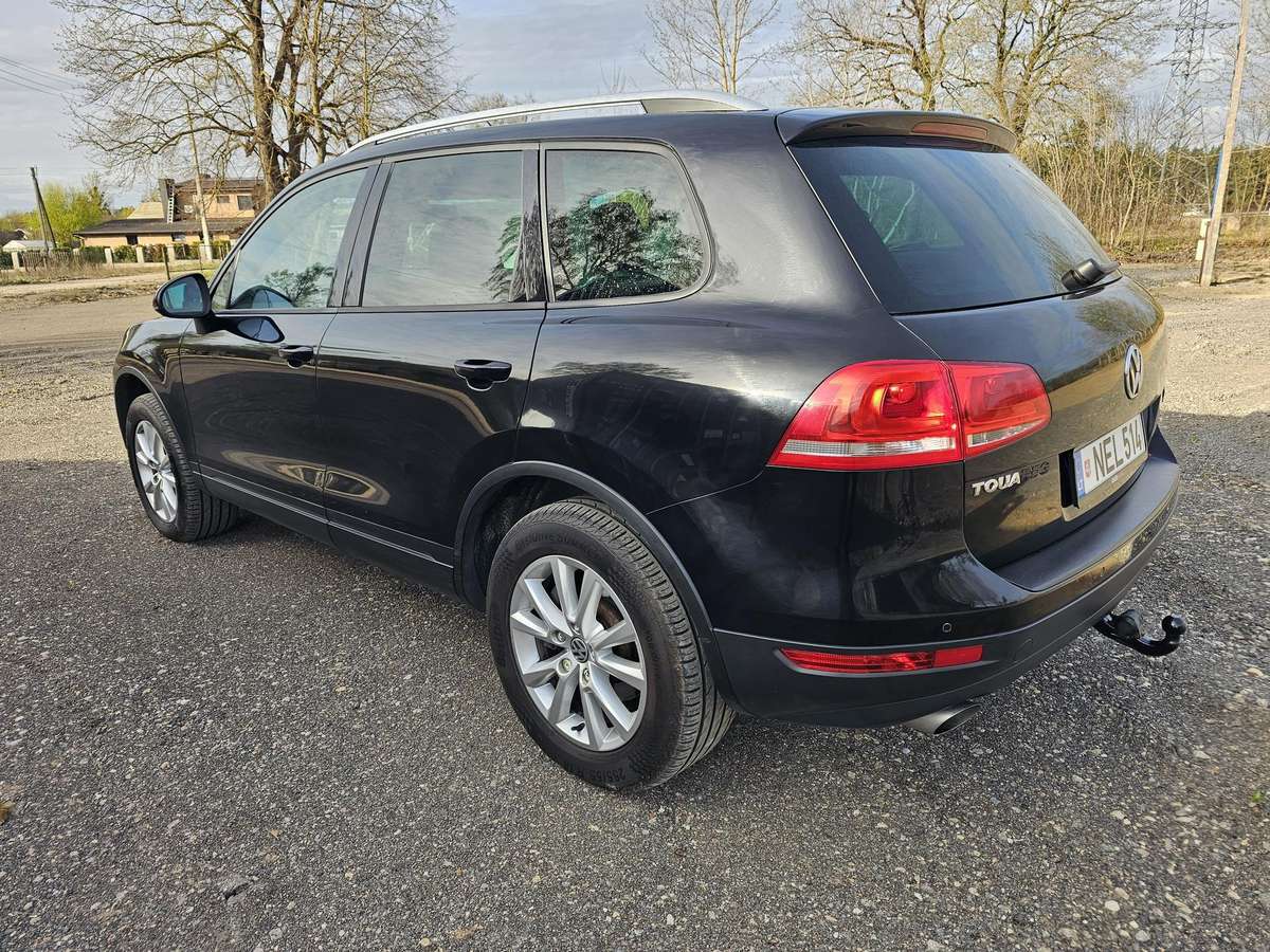 Volkswagen Touareg - 7