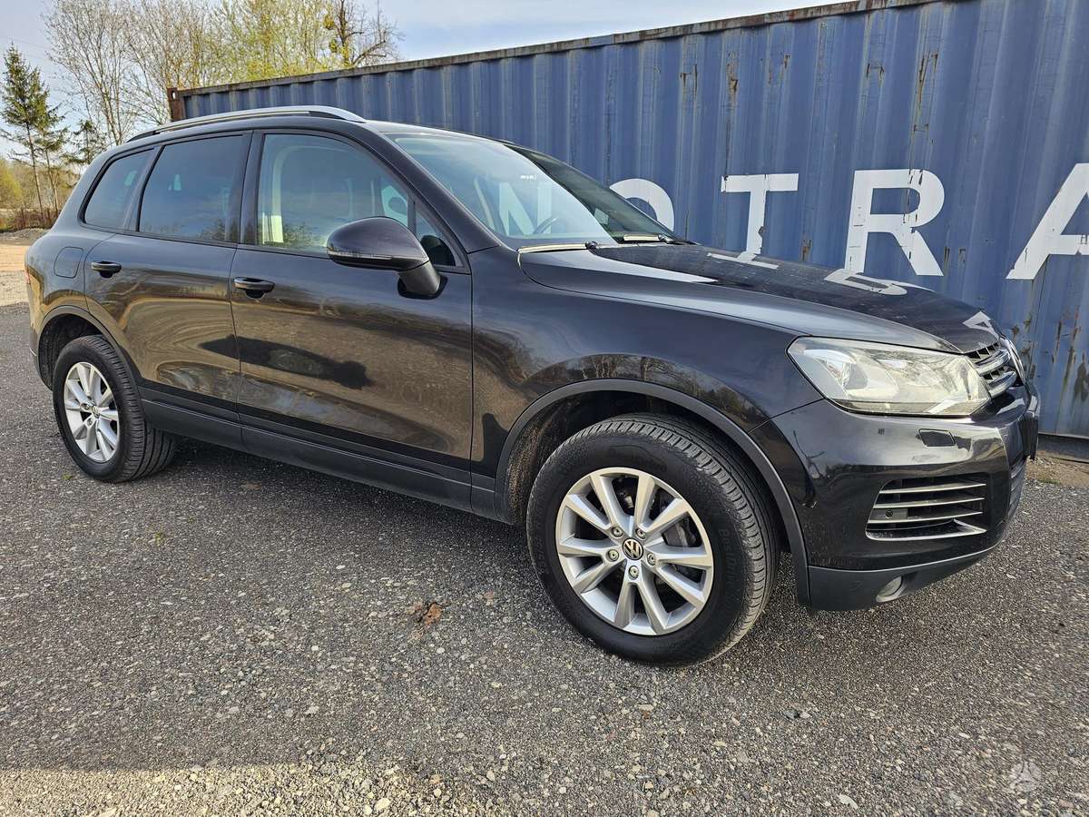 Volkswagen Touareg - 12