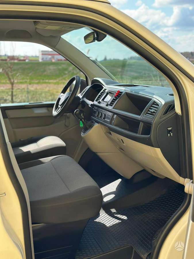 Volkswagen Transporter - 10