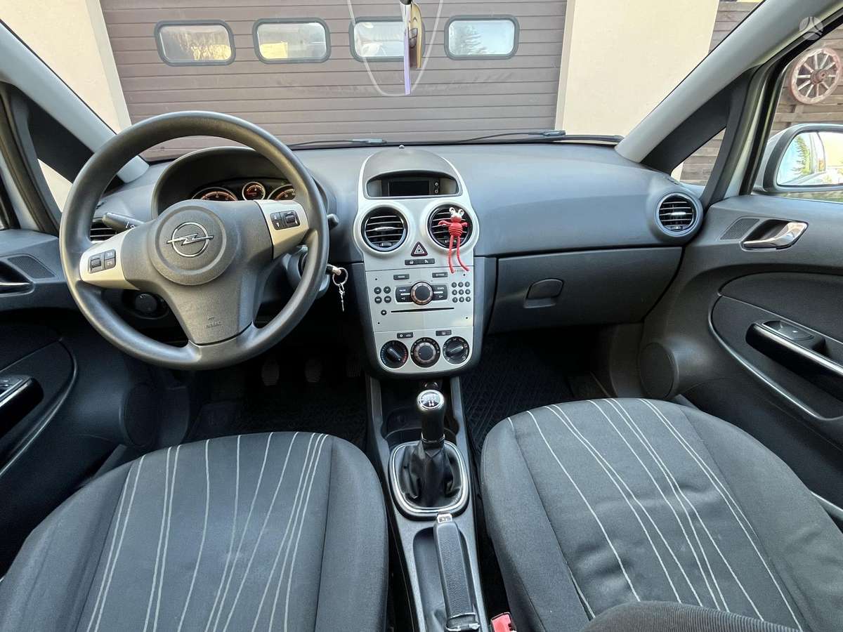 Opel Corsa, 1.0 l., hatchback