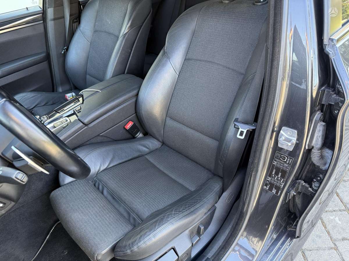 BMW 520, 2.0 l., Седан