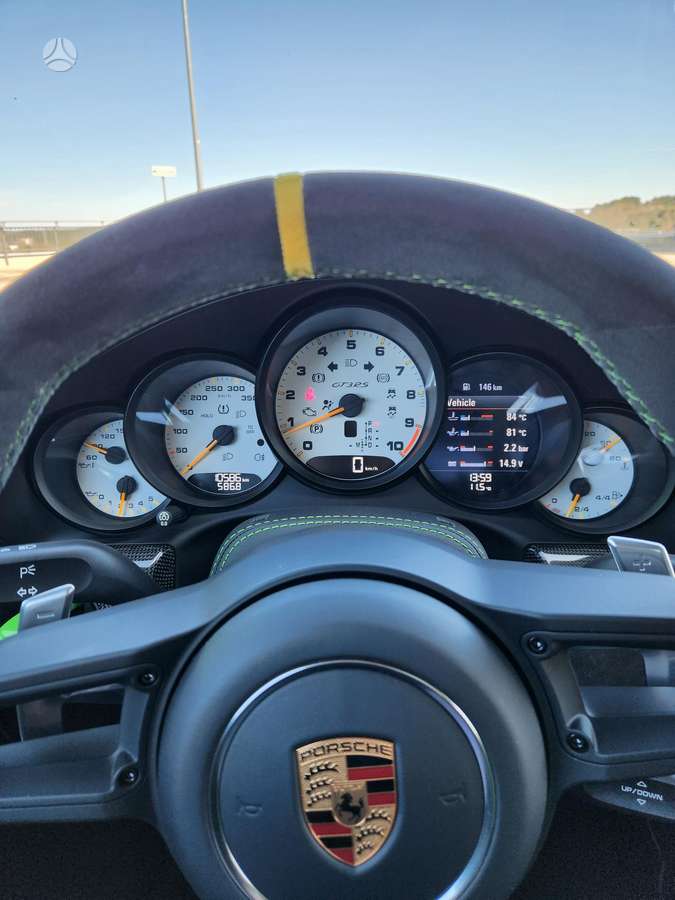 Porsche 911 - 11