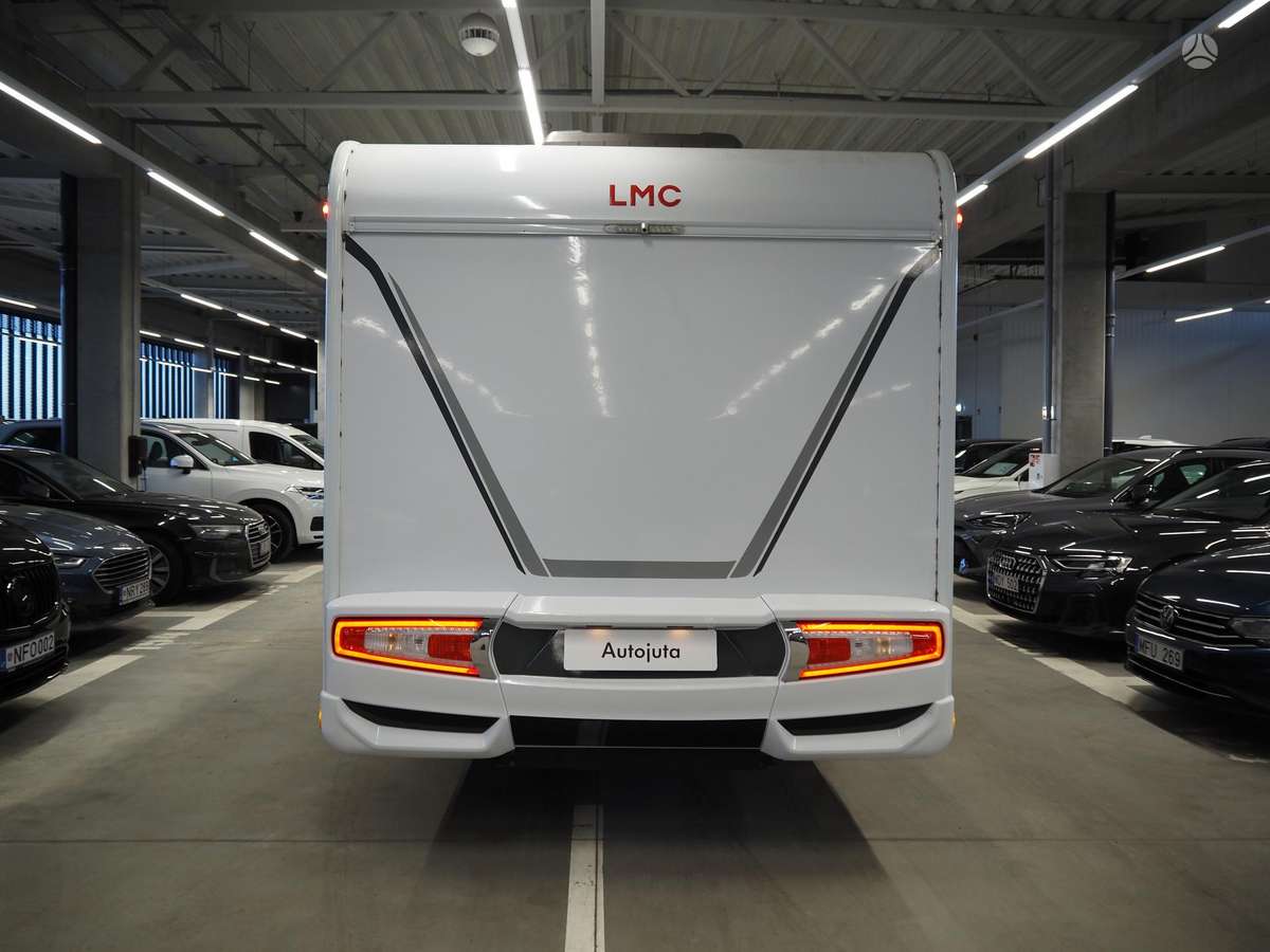 LMC 1055, campers
