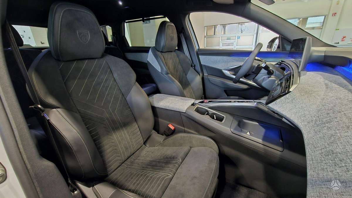 Peugeot 5008 - 11