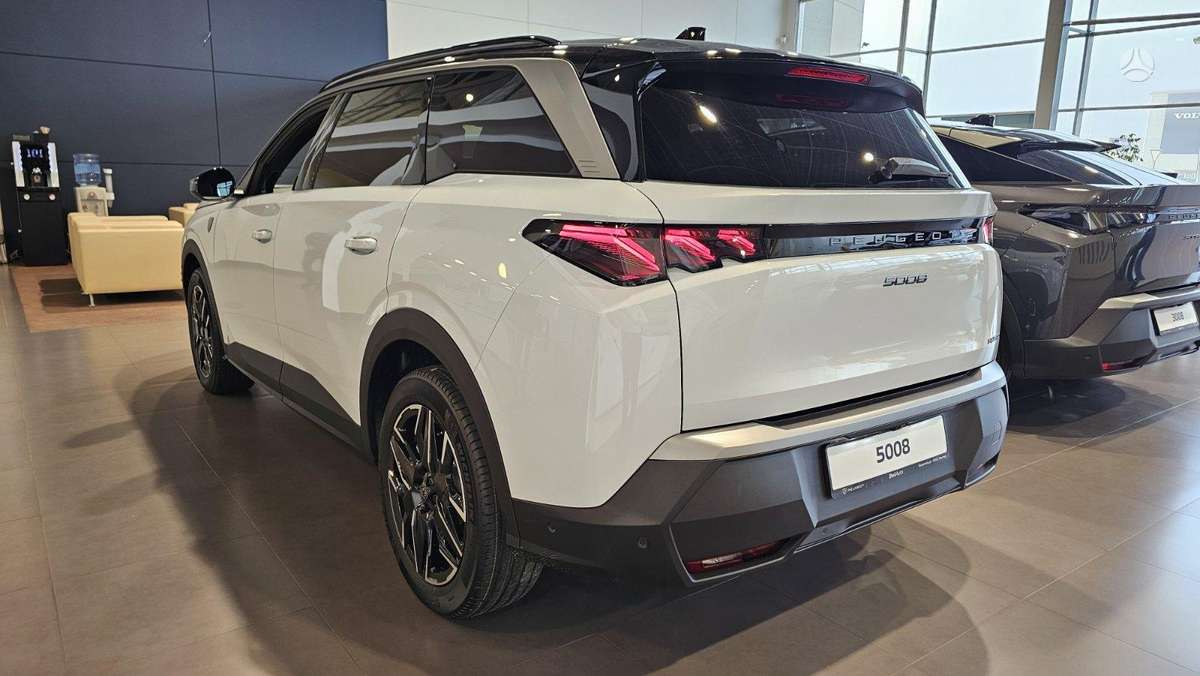 Peugeot 5008 - 3
