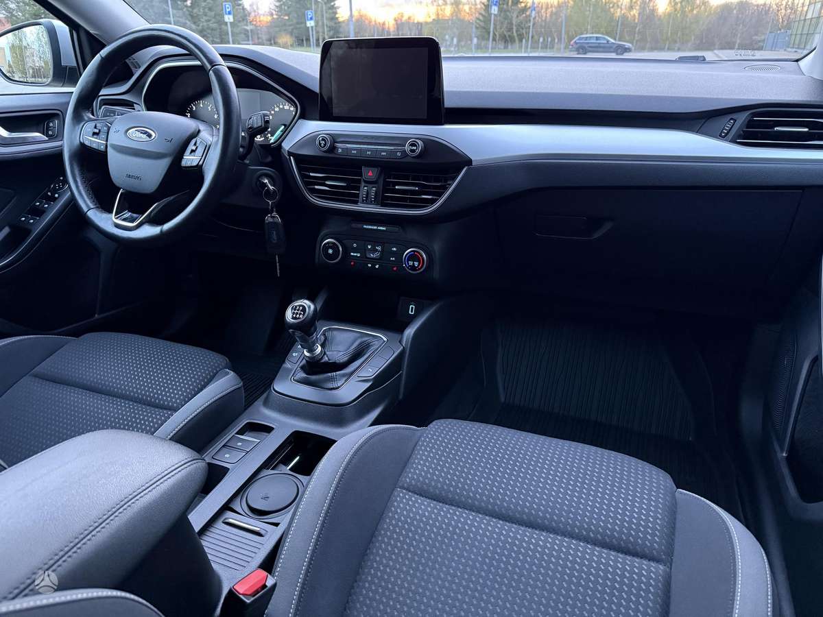 Ford Focus, 1.0 l., Универсал