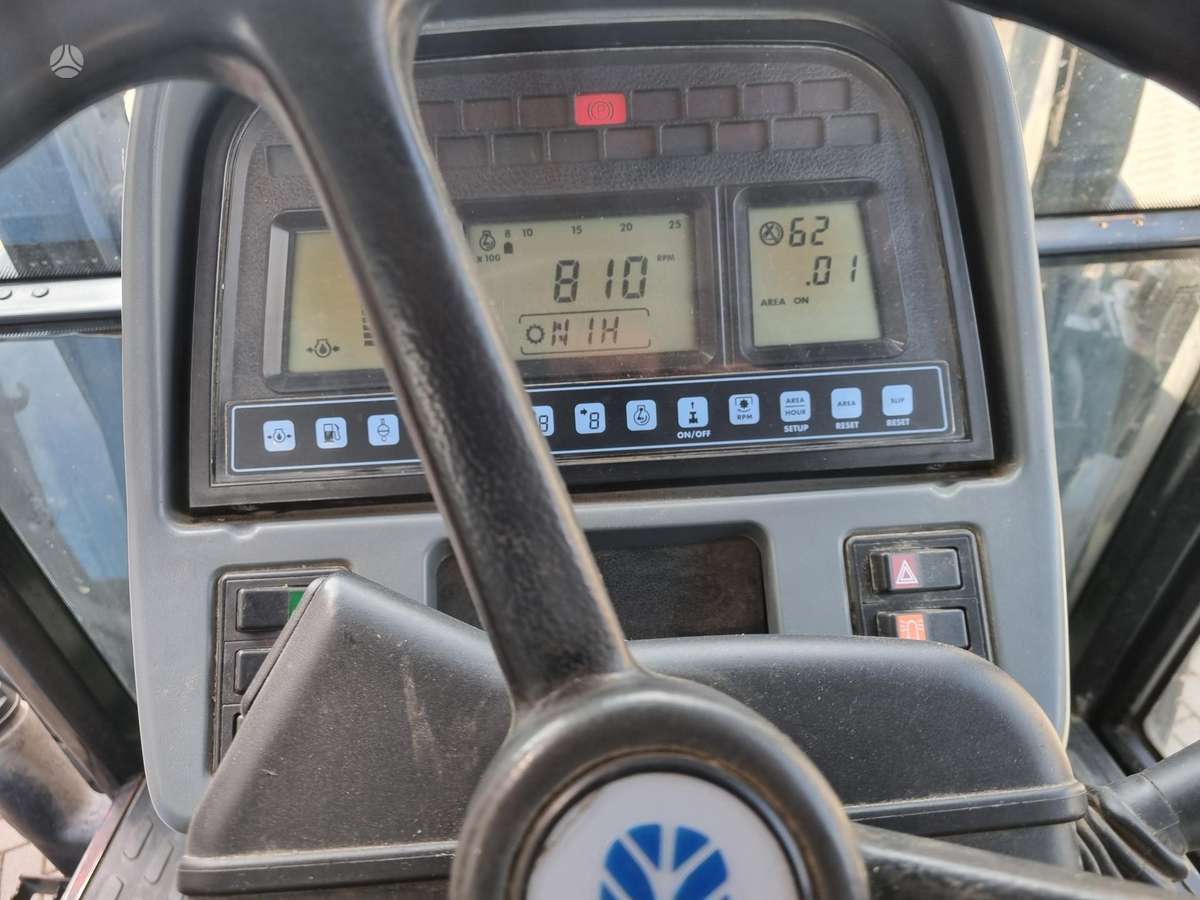 New Holland TS110, тракторы
