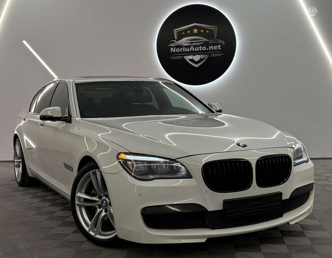 BMW 740, 3.0 l., Седан