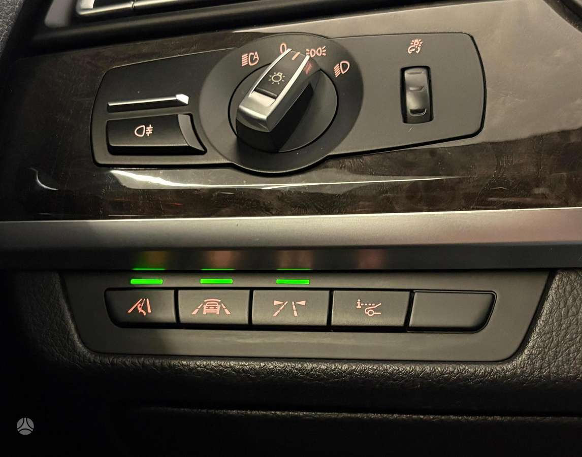 BMW 740, 3.0 l., Седан