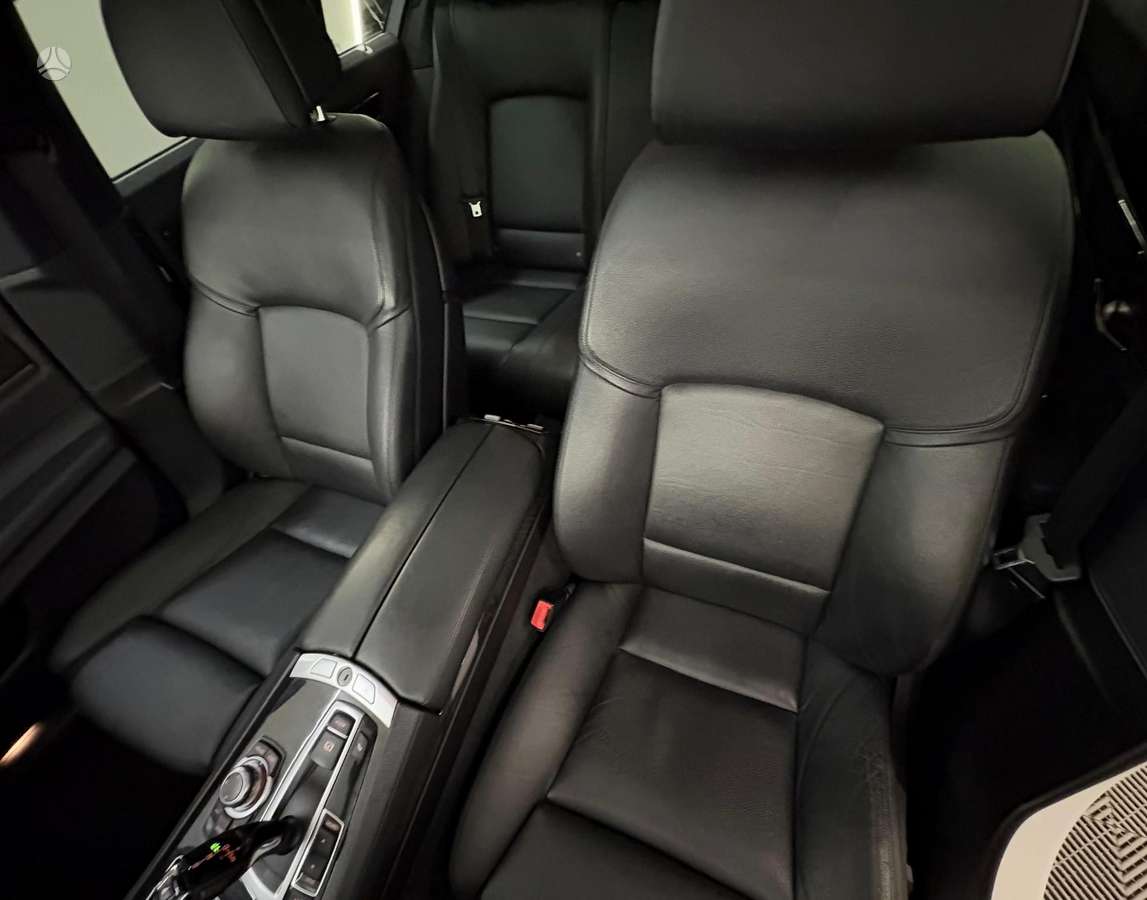 BMW 740, 3.0 l., Седан