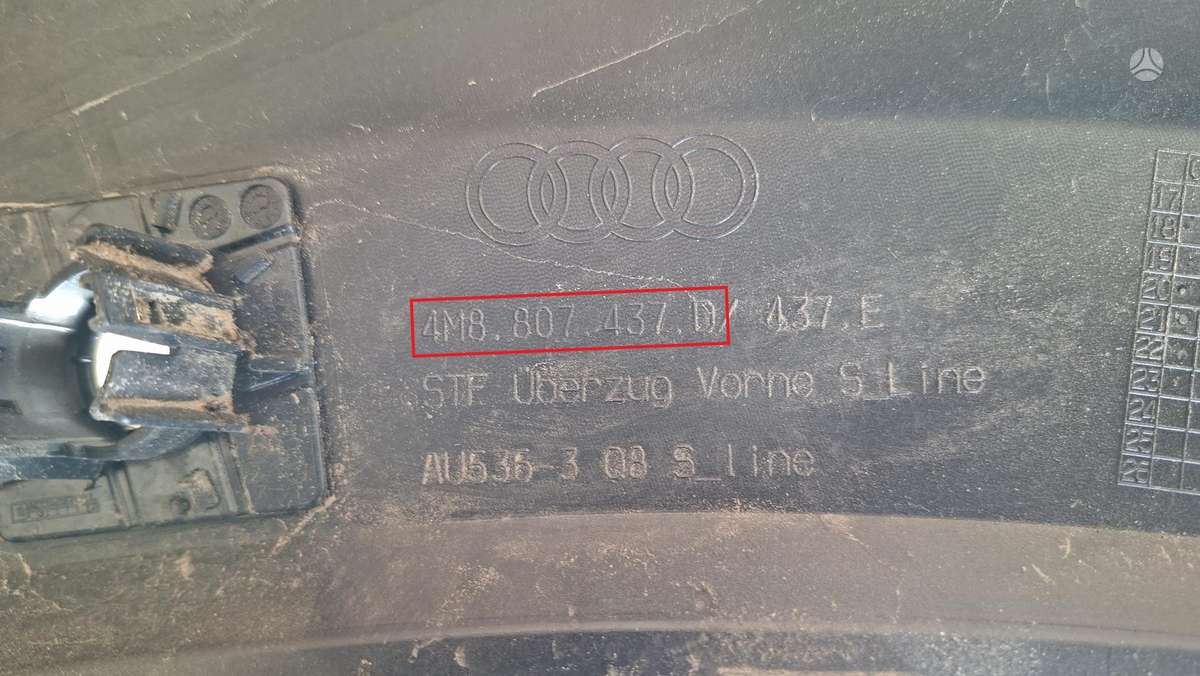 Audi Q8, 4M8807437D, Cen30771
