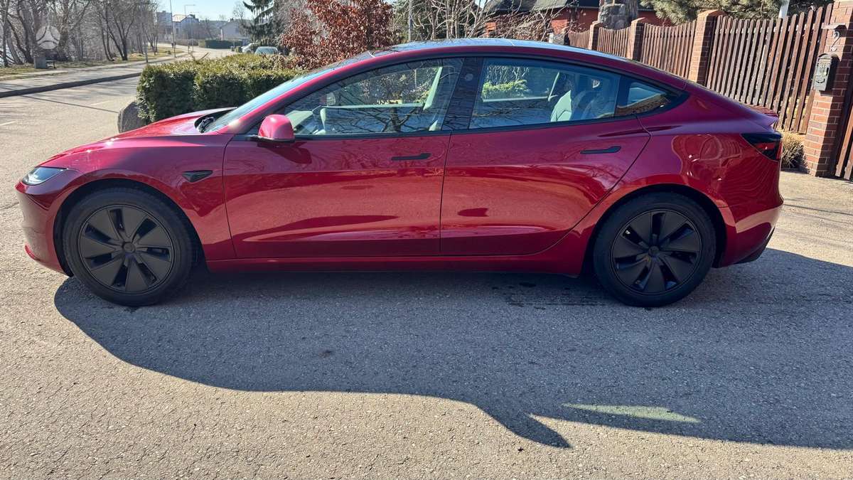 Tesla Model 3, 60 kWh, coupe