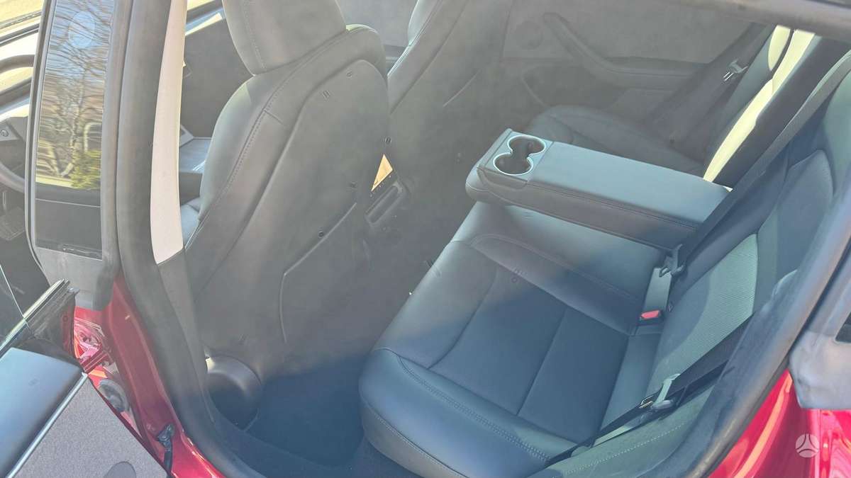 Tesla Model 3, 60 kWh, coupe