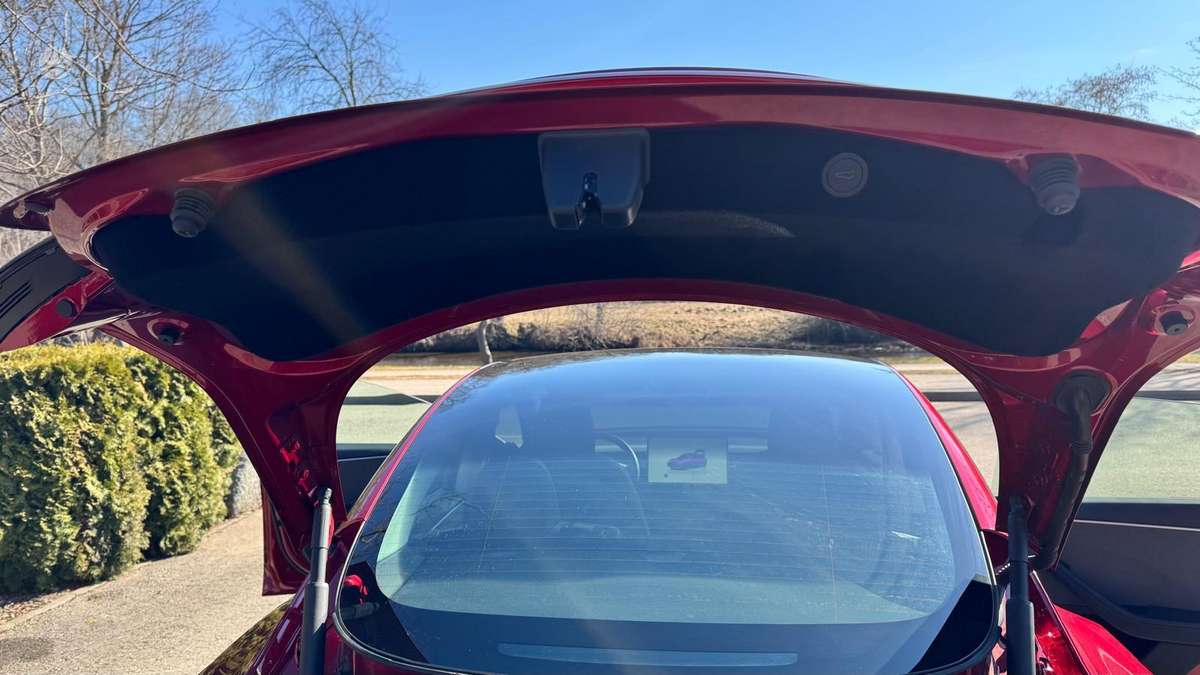 Tesla Model 3 - 10