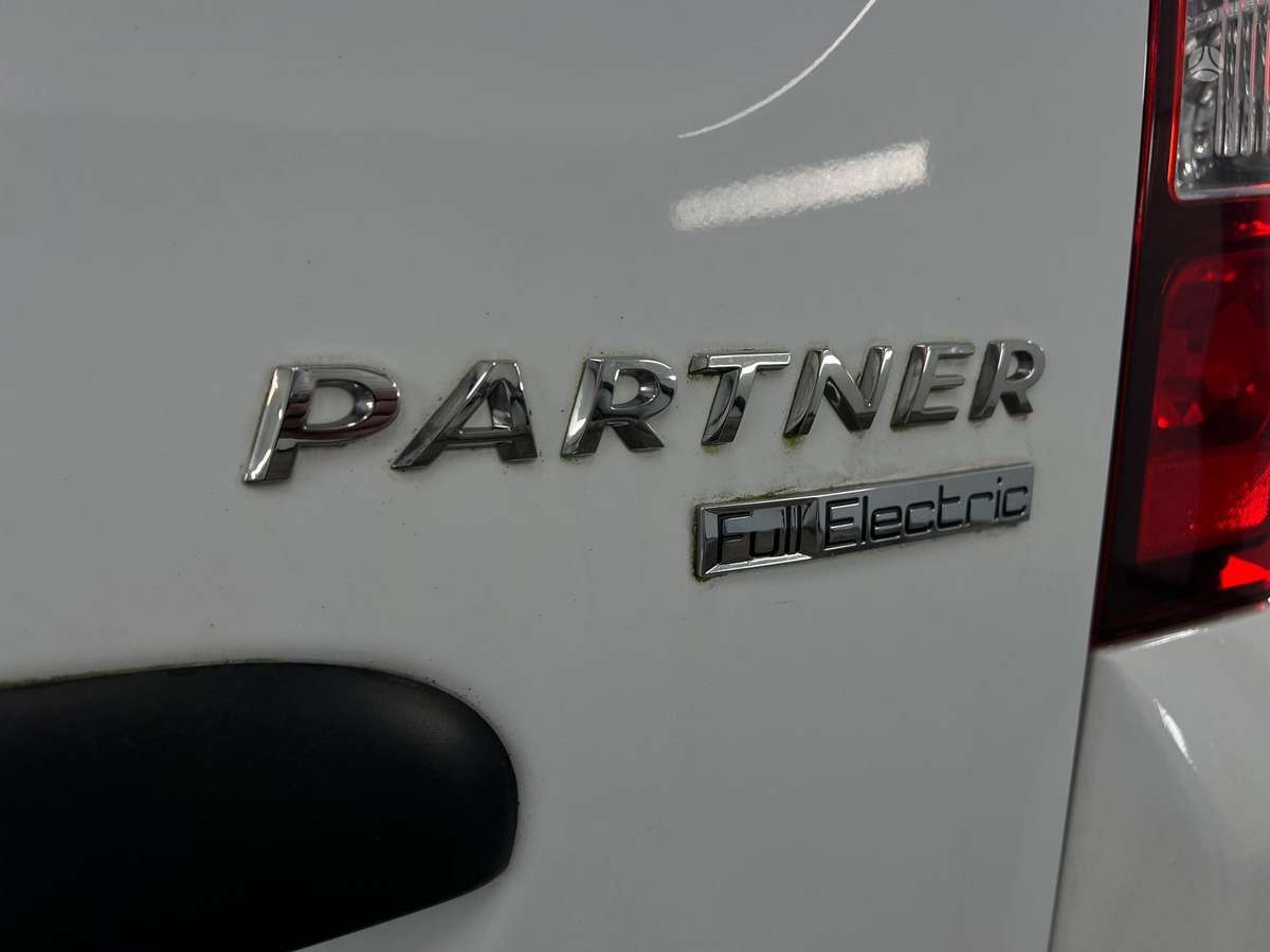 Peugeot Partner, Коммерческий