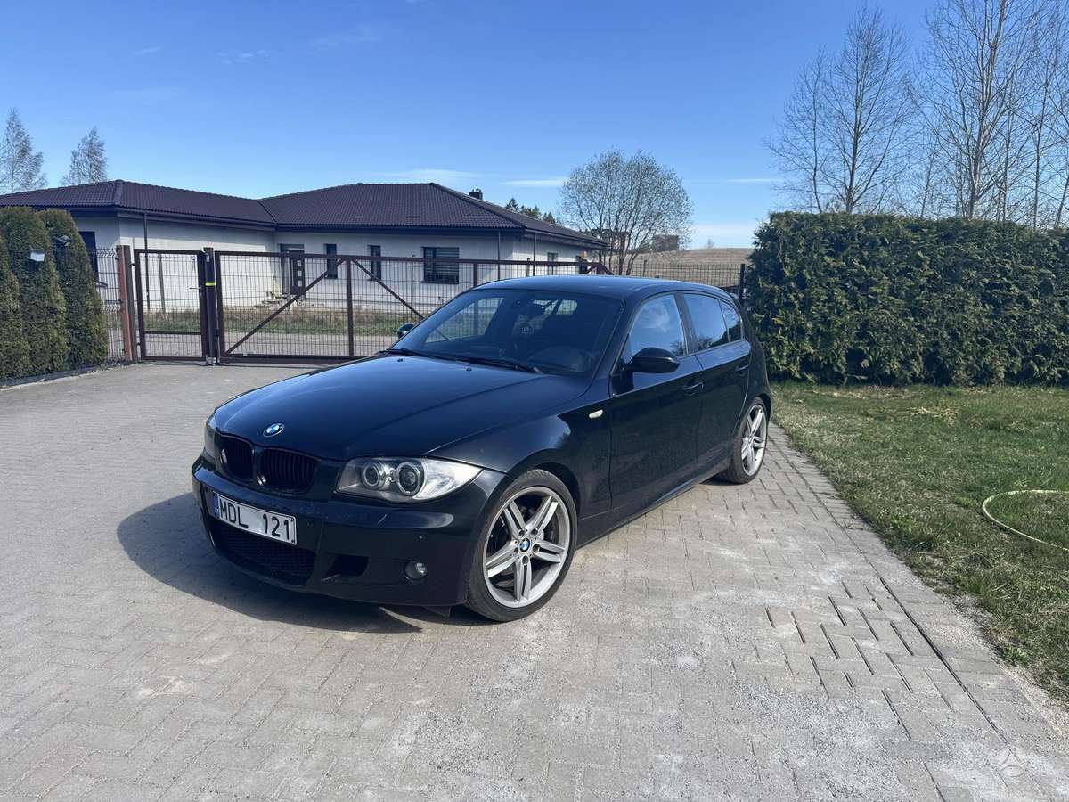 BMW 120, 2.0 l., Хэтчбек