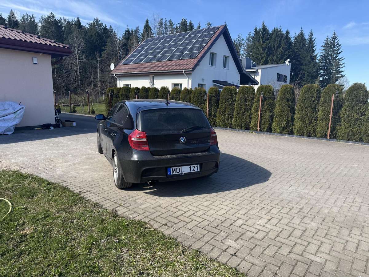 BMW 120, 2.0 l., Хэтчбек