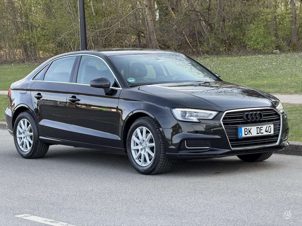 Audi A3, 1.0 l., Седан