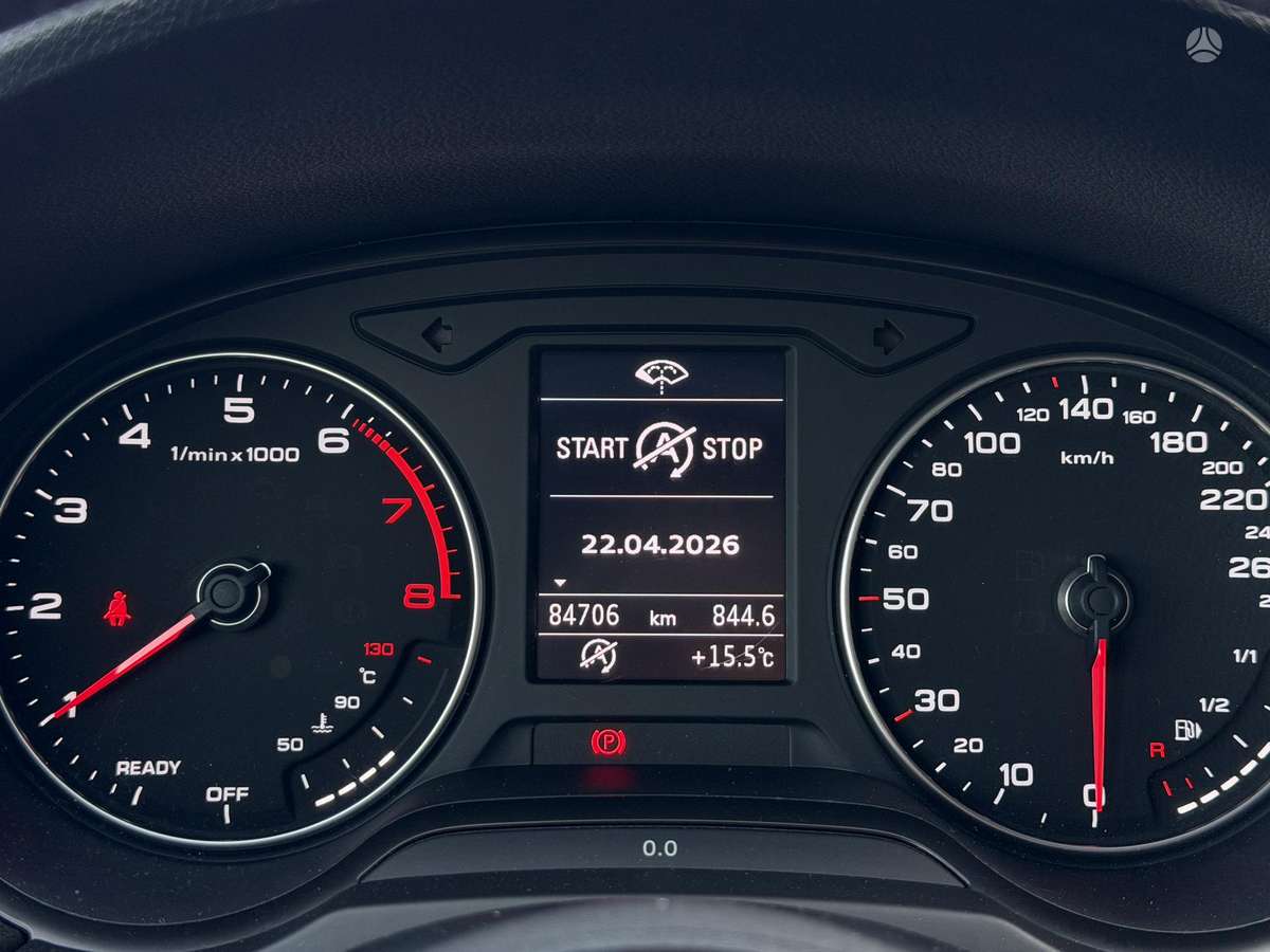 Audi A3, 1.0 l., Седан