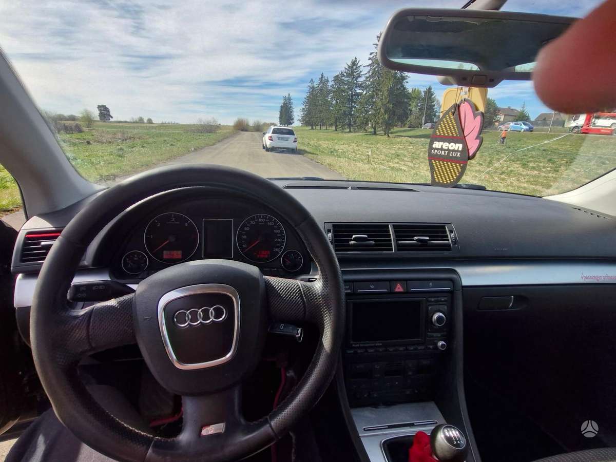 Audi A4, 2.0 l., universalas