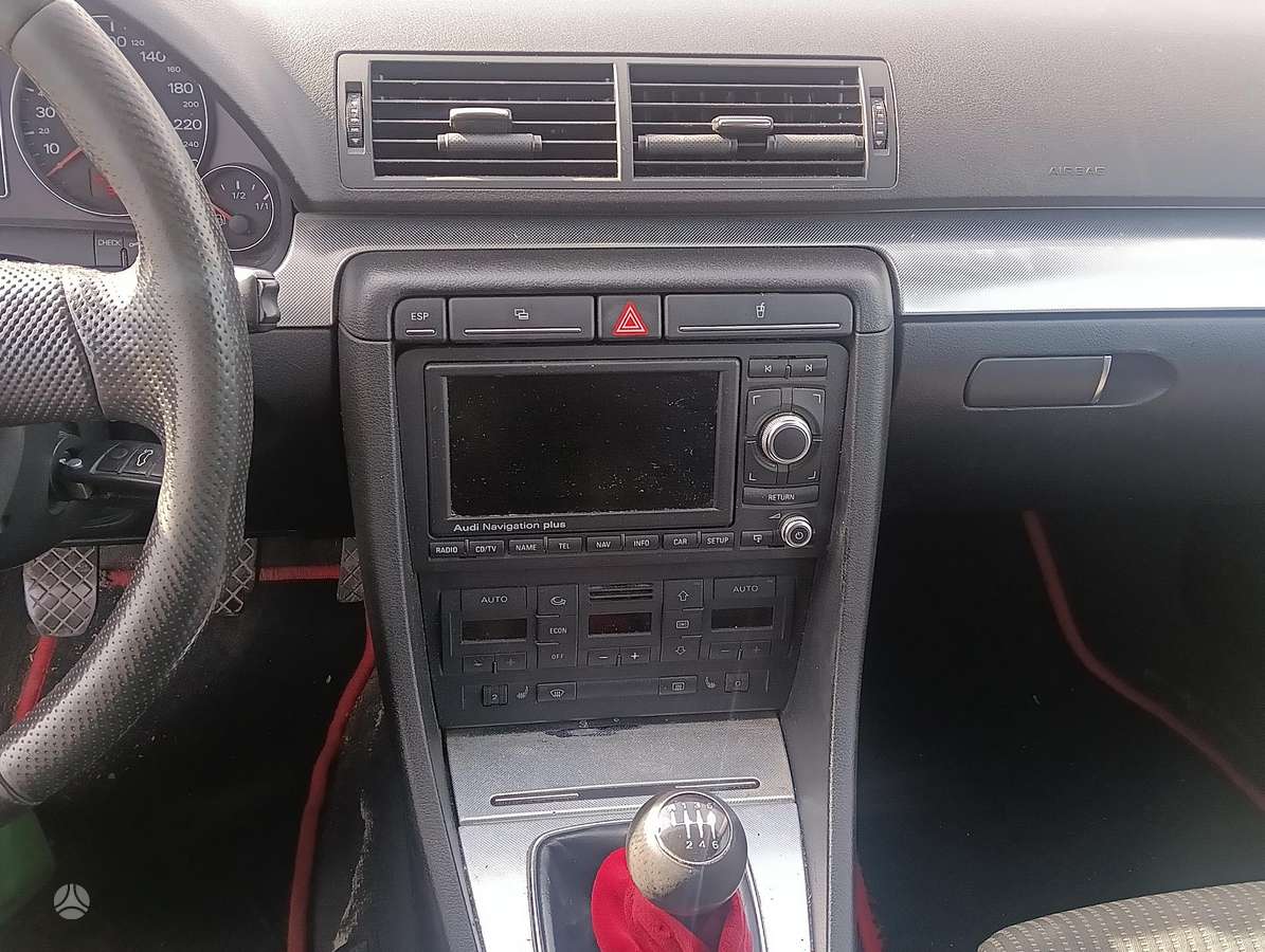 Audi A4, 2.0 l., universalas