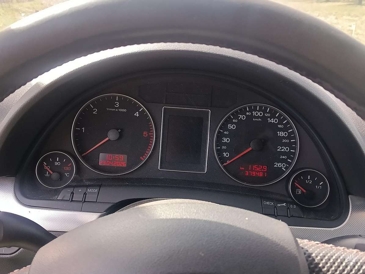 Audi A4, 2.0 l., universalas