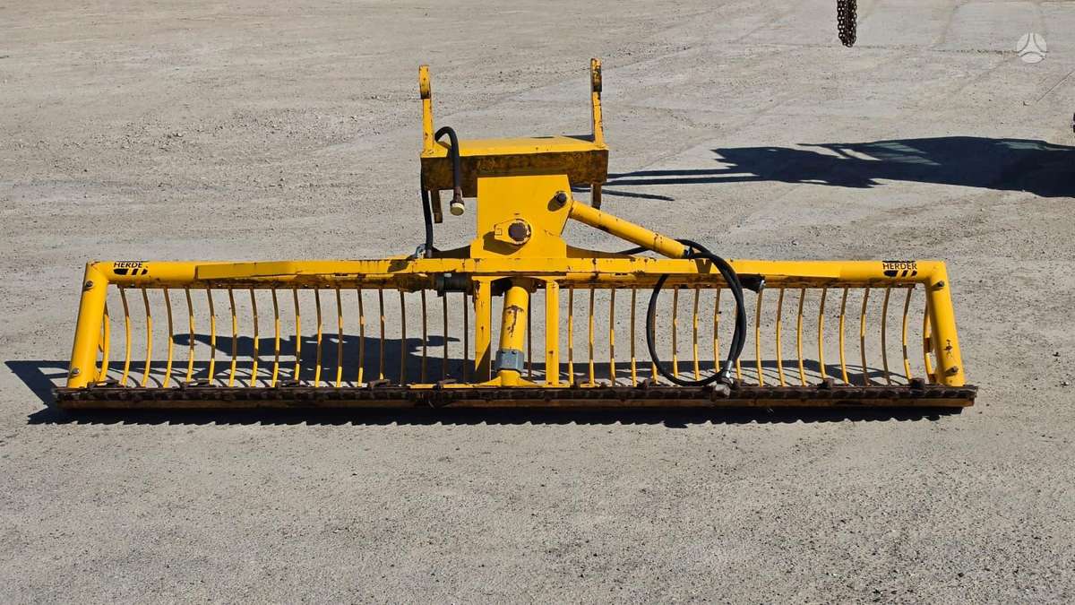 Caterpillar Heder MXZ 300, экскаваторы