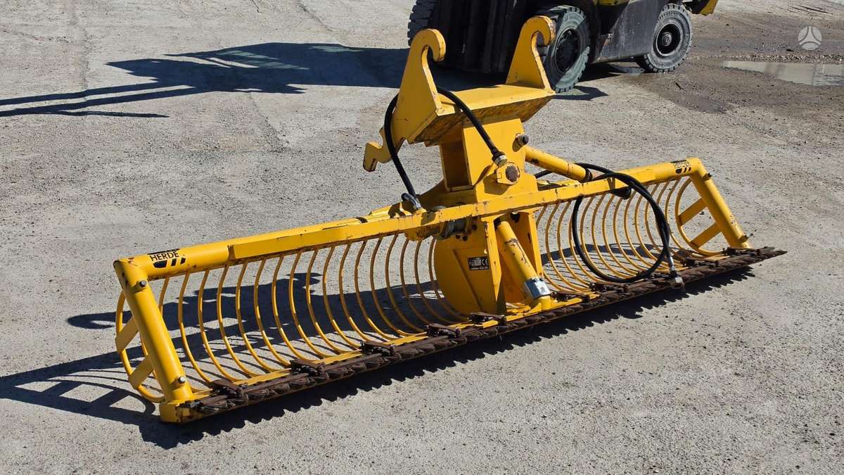 Caterpillar Heder MXZ 300, excavator