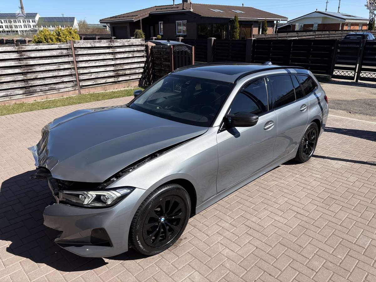 BMW 318, 2.0 l., Универсал