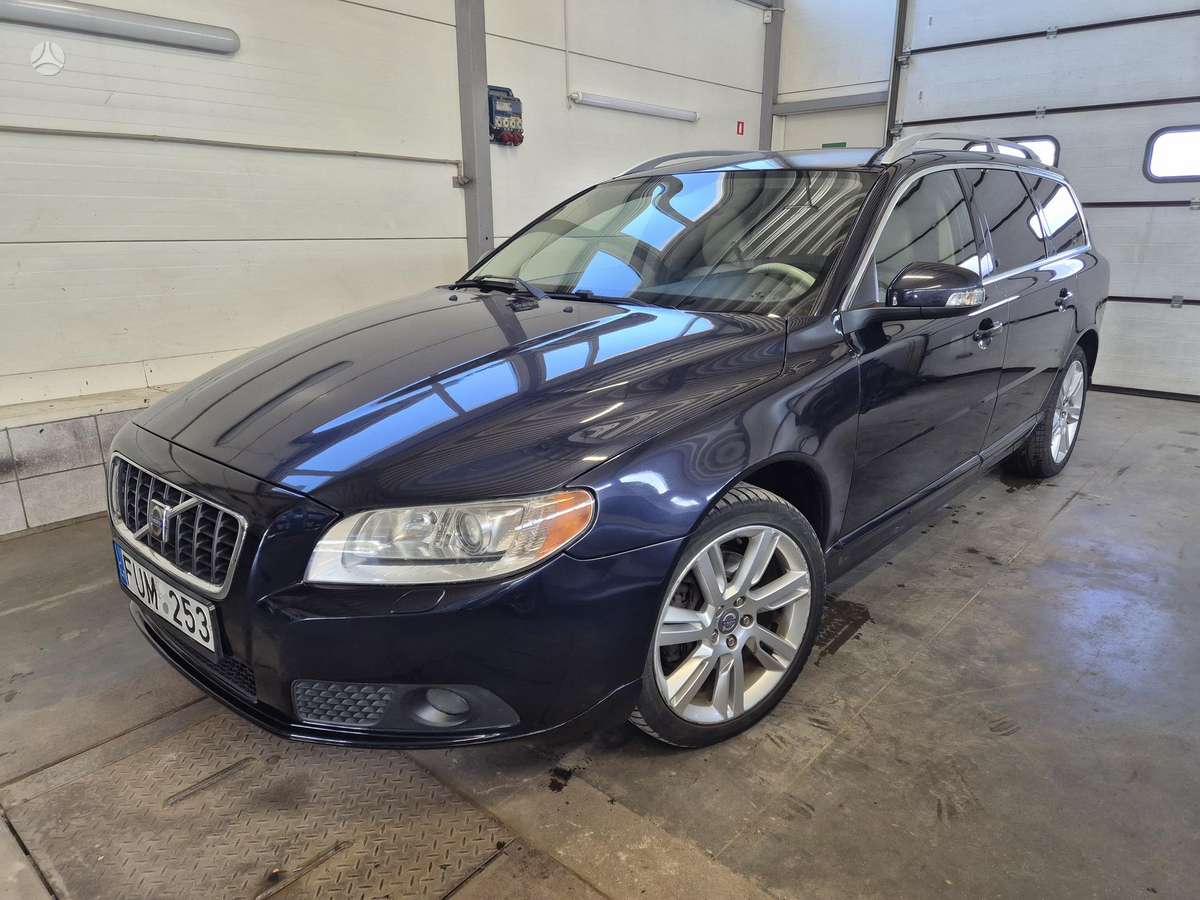 Volvo V70, 2.4 l., wagon
