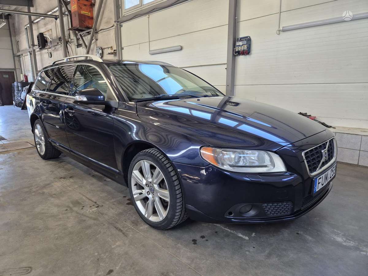 Volvo V70 - 2