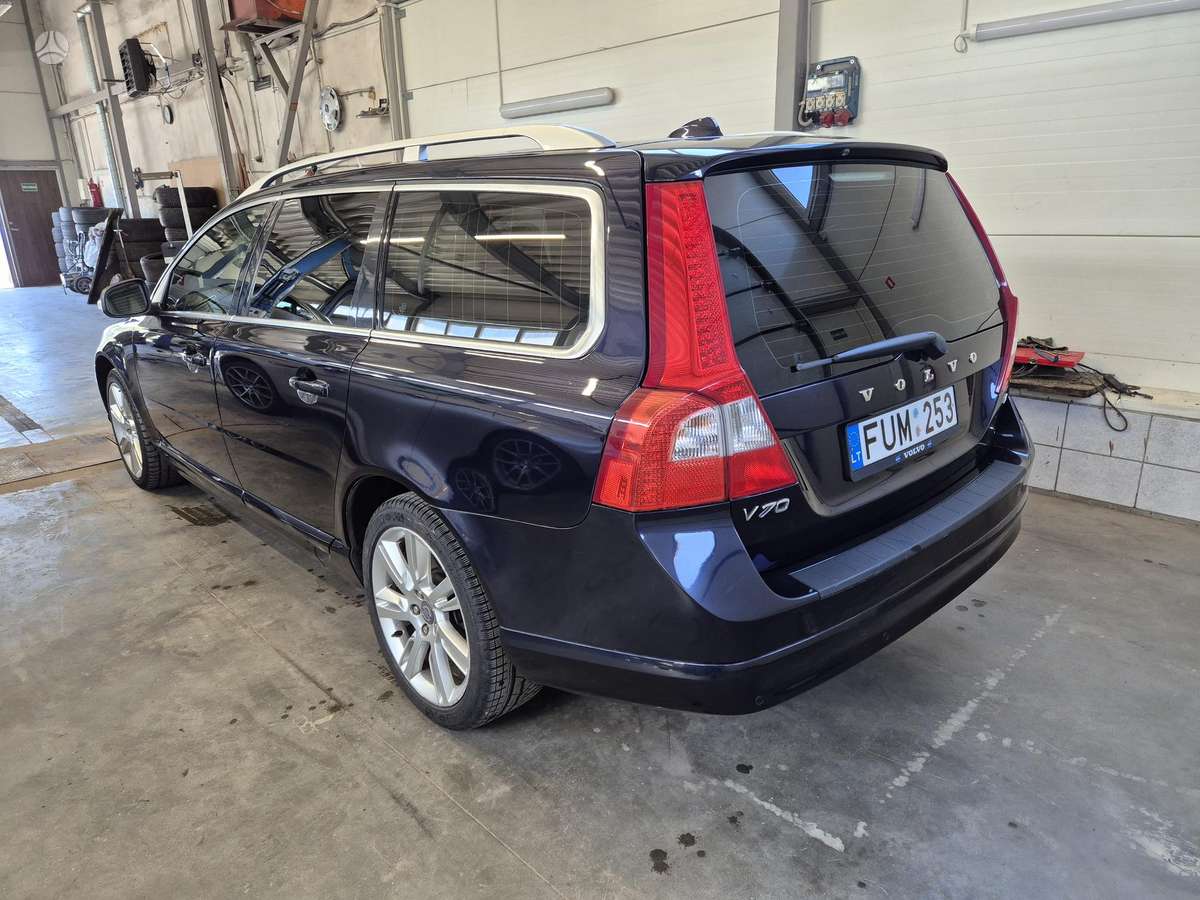 Volvo V70 - 4