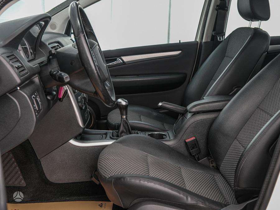 Mercedes-Benz B200, 2.0 l., mpv / minivan