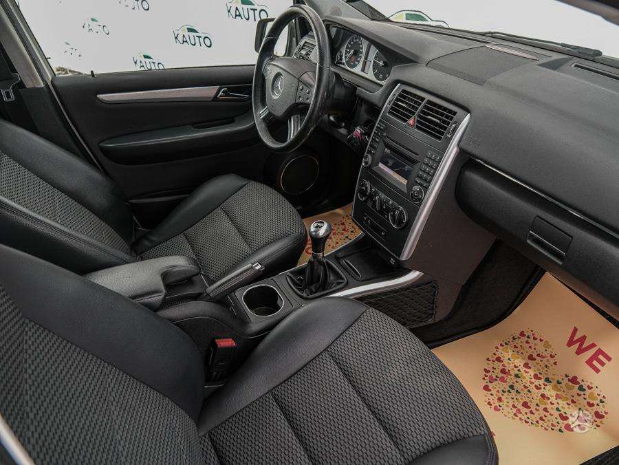 Mercedes-Benz B200, 2.0 l., mpv / minivan