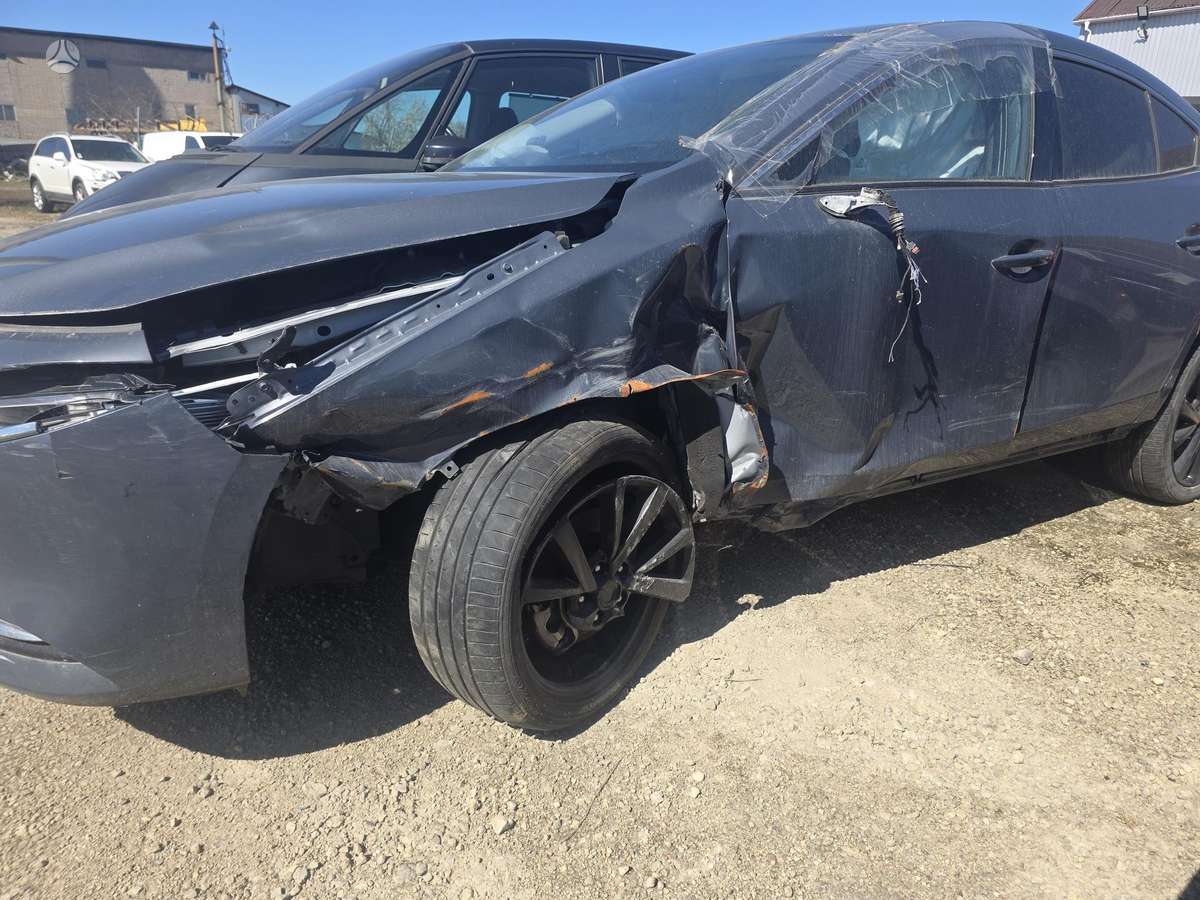Mazda 3, 2.0 l., hatchback
