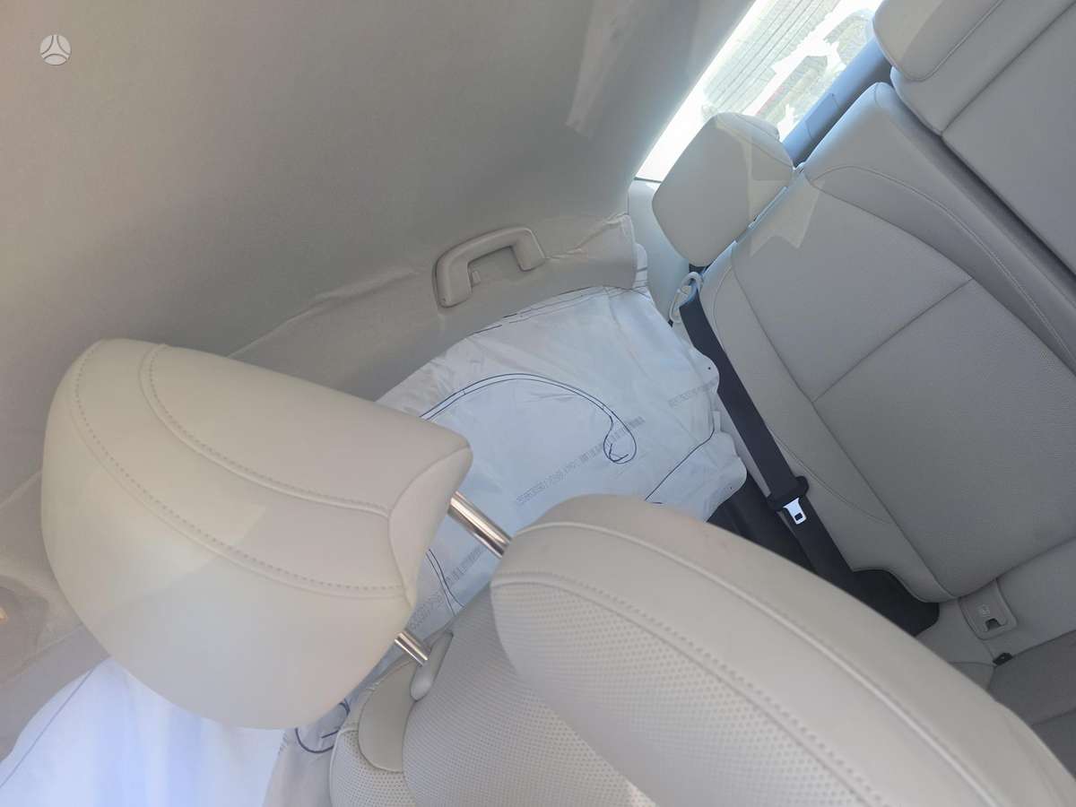 Mazda 3, 2.0 l., hatchback