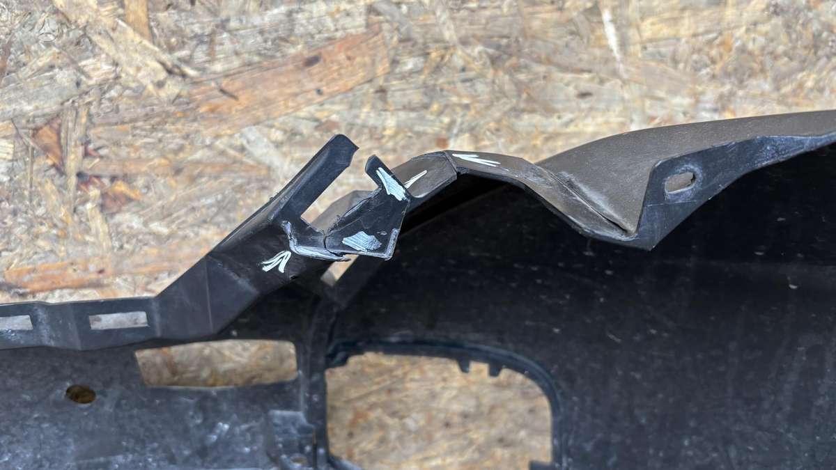 Nissan Murano, 620229UF0H, Cen30745