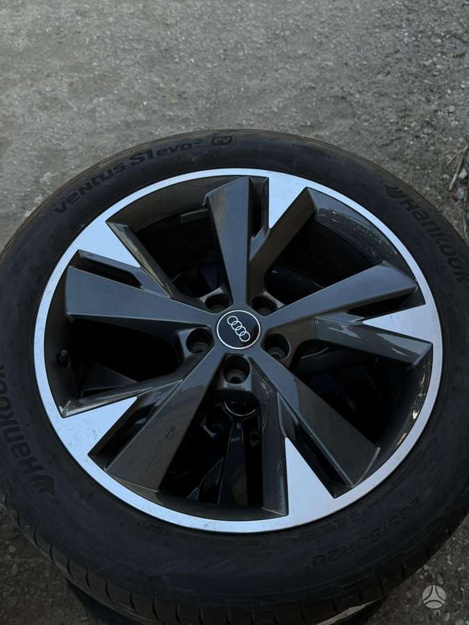 Audi, light alloy, R20
