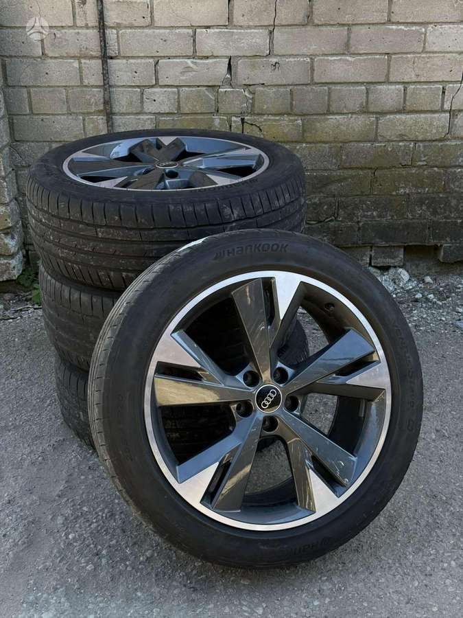 Audi, light alloy, R20