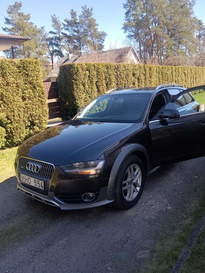 Audi A4 allroad, 2.0 l., Универсал