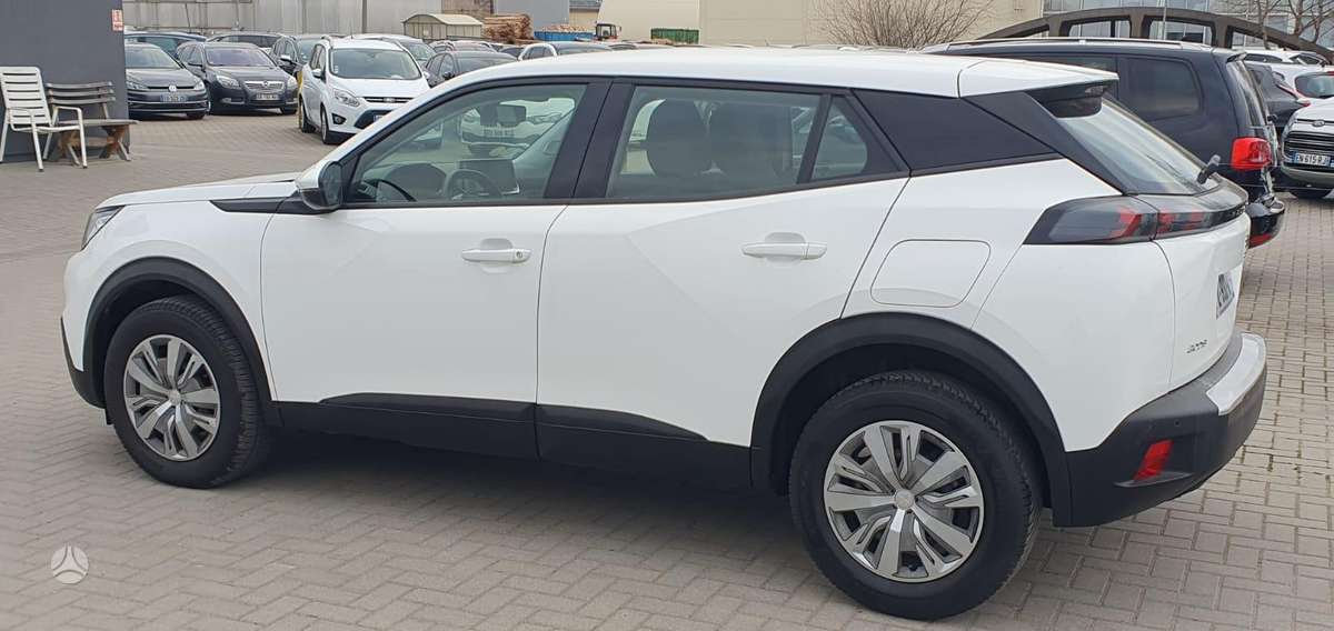 Peugeot 2008 - 4