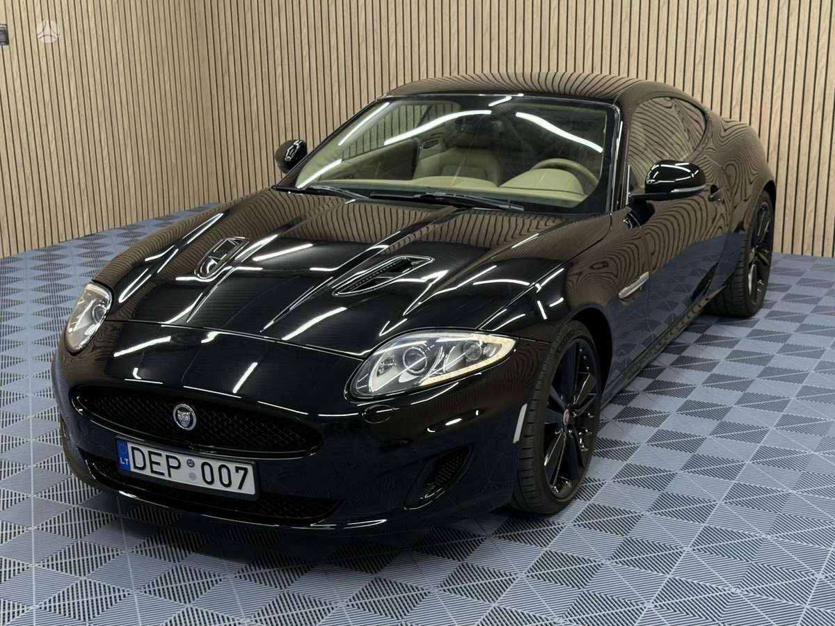 Jaguar XK, 5.0 l., coupe