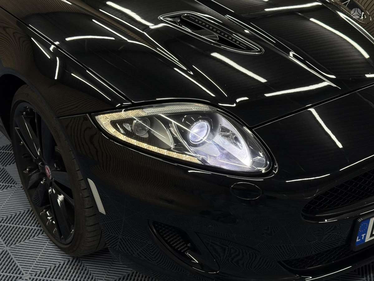 Jaguar XK, 5.0 l., coupe