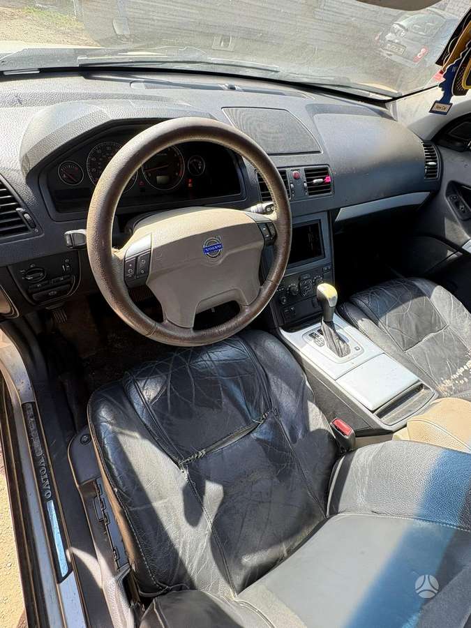 Volvo XC90 по частям