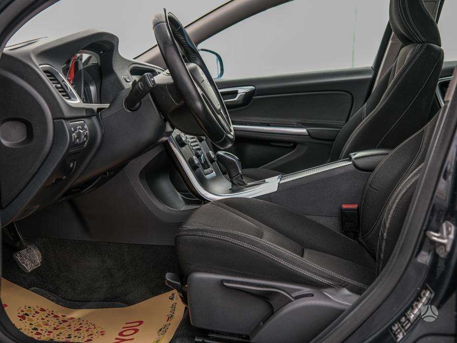 Volvo V60, 2.0 l., wagon
